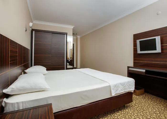 Suena Готель Чешме